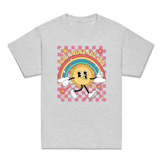 Groovy Sunshine Here Comes The Sun Travel Beach Vacation Groovy Sunshine | PRODUCT CODE: HRCMSTHUN