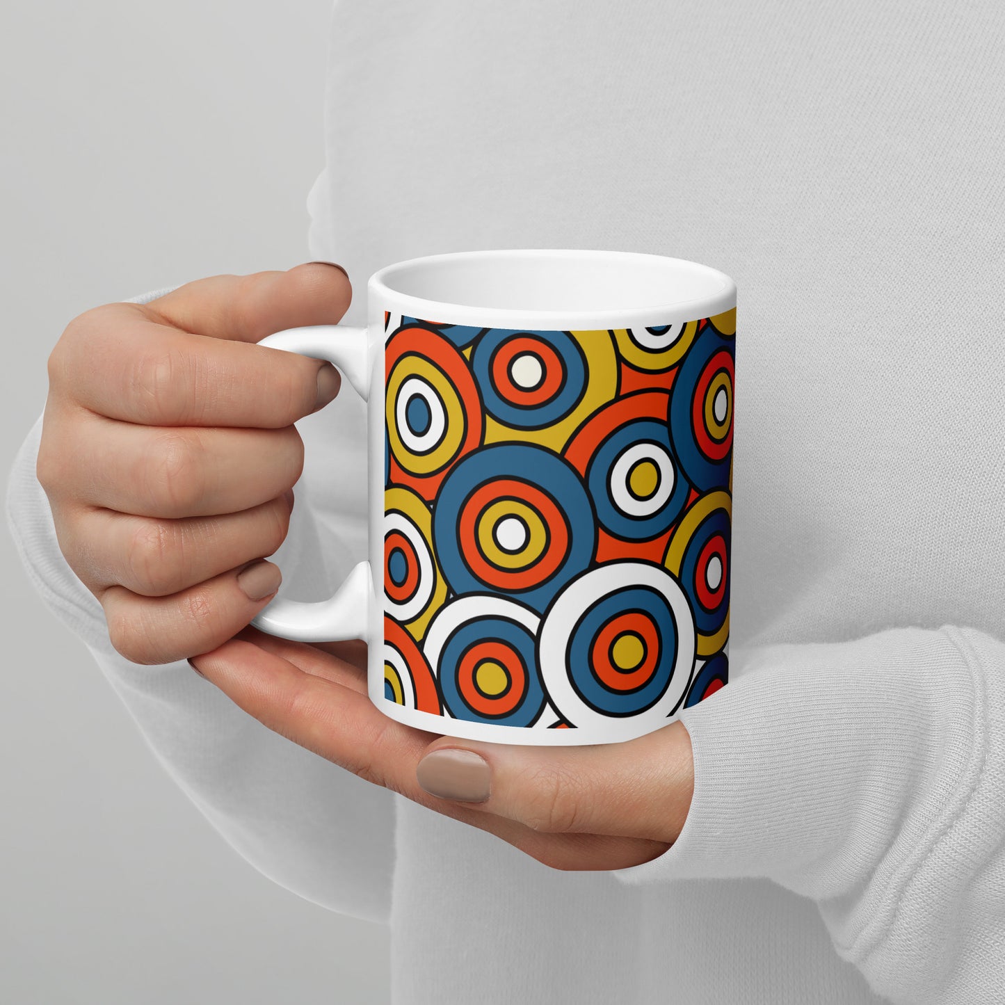 Retro Colored Circles Pattern White Glossy Mug