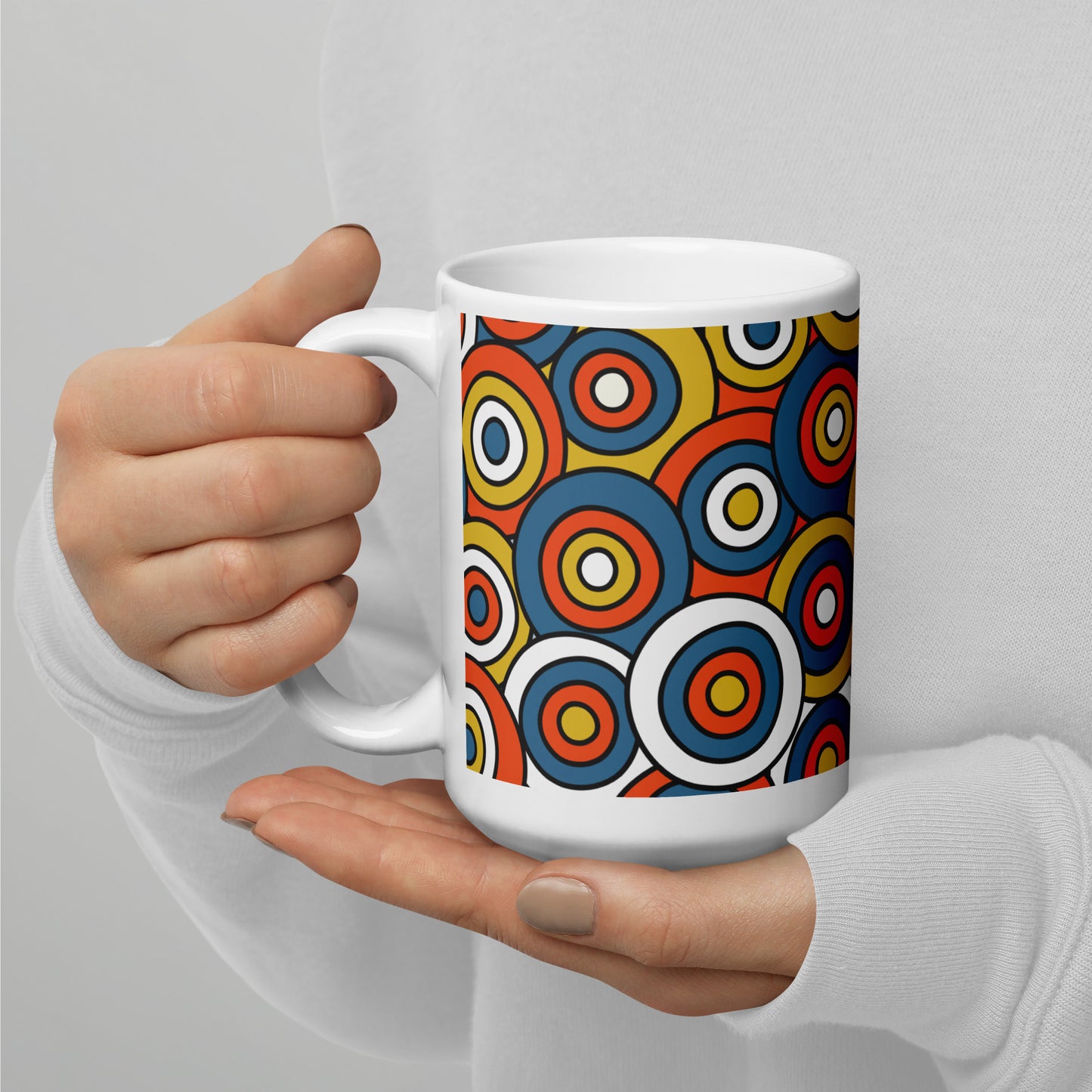 Retro Colored Circles Pattern White Glossy Mug