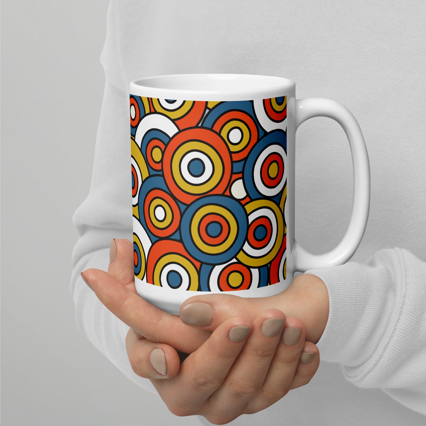 Retro Colored Circles Pattern White Glossy Mug
